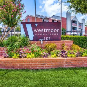 Westmoor Apartments Dallas, TX