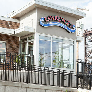 Lawrence’s Fish & Shrimp Chicago, IL